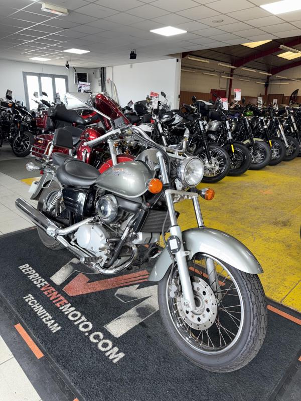 Honda 125 SHADOW REP.ECH.POSS 2 399