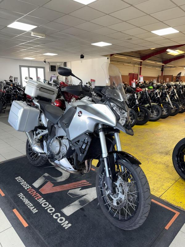 Honda VFR 1200 CROSSTOURER REP.ECH.POSS 6 999