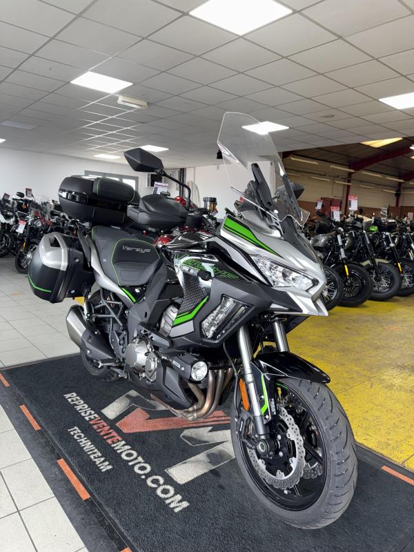 Kawasaki VERSYS 1000 GRAND TOURER REP.ECH.POSS 13 899