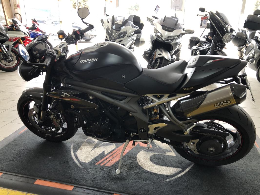 Triumph 1050 SPPED TRIPLE RS REP.ECH.POSS 8 699