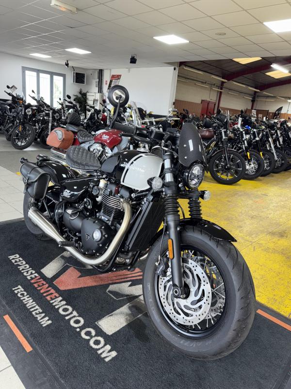 Triumph 1200 BOBBER REP.ECH.POSS 13 699