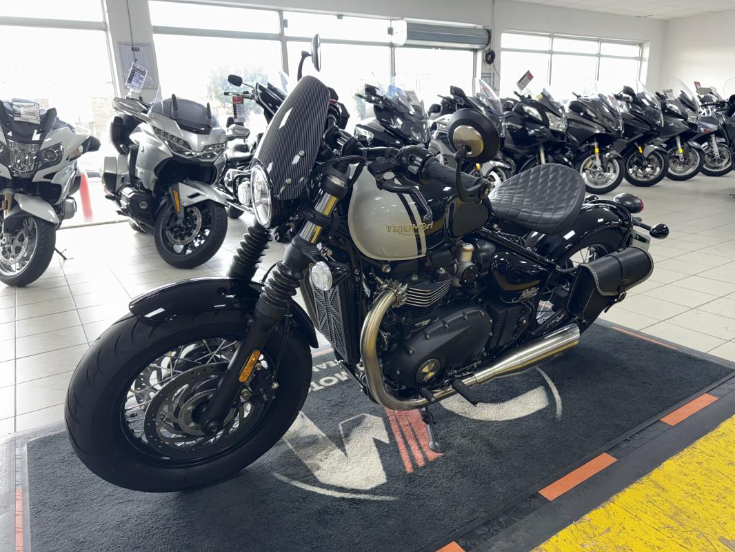 Triumph 1200 BOBBER REP.ECH.POSS 13 699