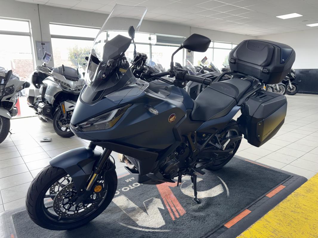 Honda NT 1100 DCT REP.ECH.POSS 12 899
