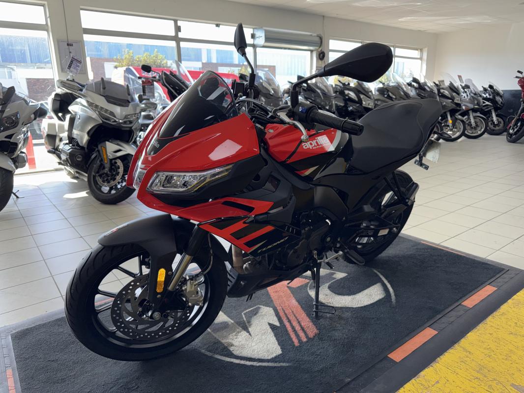 Aprilia TUONO 125 REP.ECH.POSS 3 299