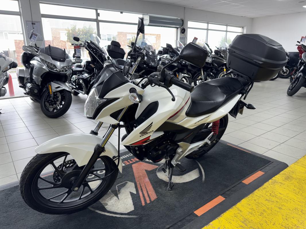 Honda 125 CBF REP.ECH.POSS 1 899