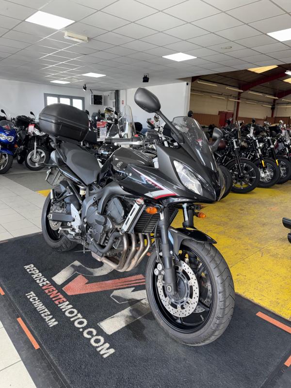 Yamaha FZ6 S2 REP.ECH.POSS 3 499